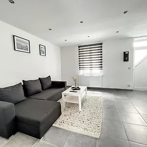 Casa vacanze Wauters 75 Bruxelles-charleroi-airport, Charleroi
